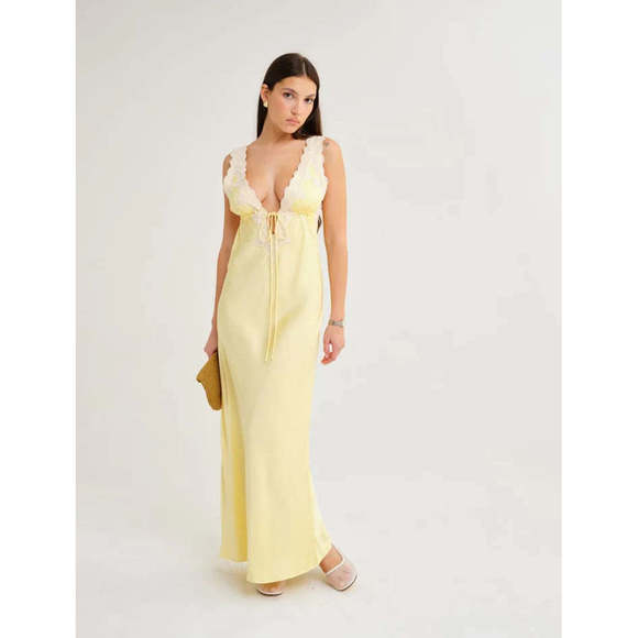 Venice Maxi Dress | Banana - Picture 1 of 1